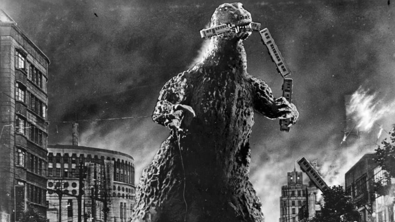 Godzilla, Japón bajo el terror del monstruo