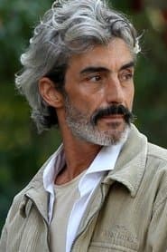 Miki Molina